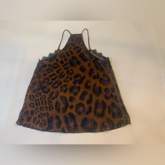 04 South leopard print cami, size women’s medium (bin J) - Picture 4 of 6